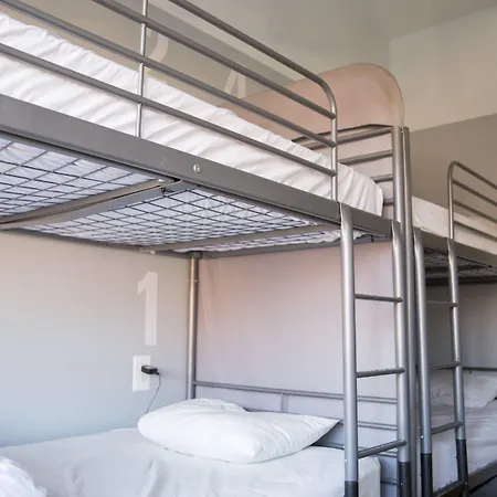 The Local Ny Hostel-3