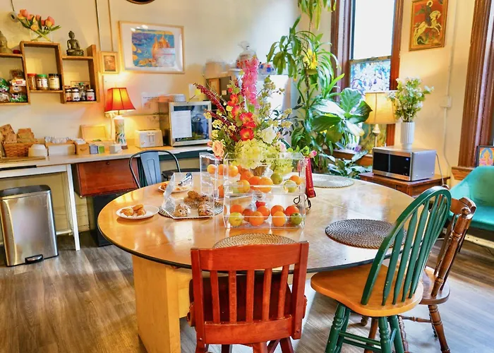 Interfaith Retreats Hostel New York